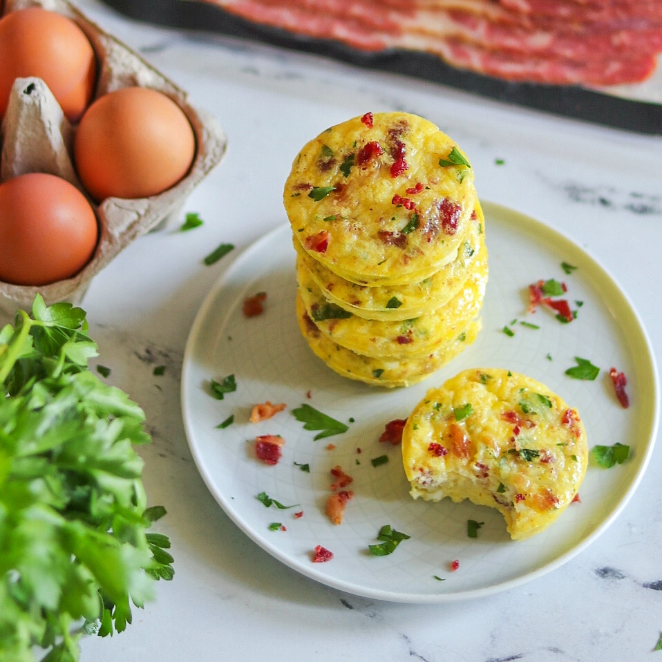 how to make Bacon and Gruyere Egg Bites with beef bacon