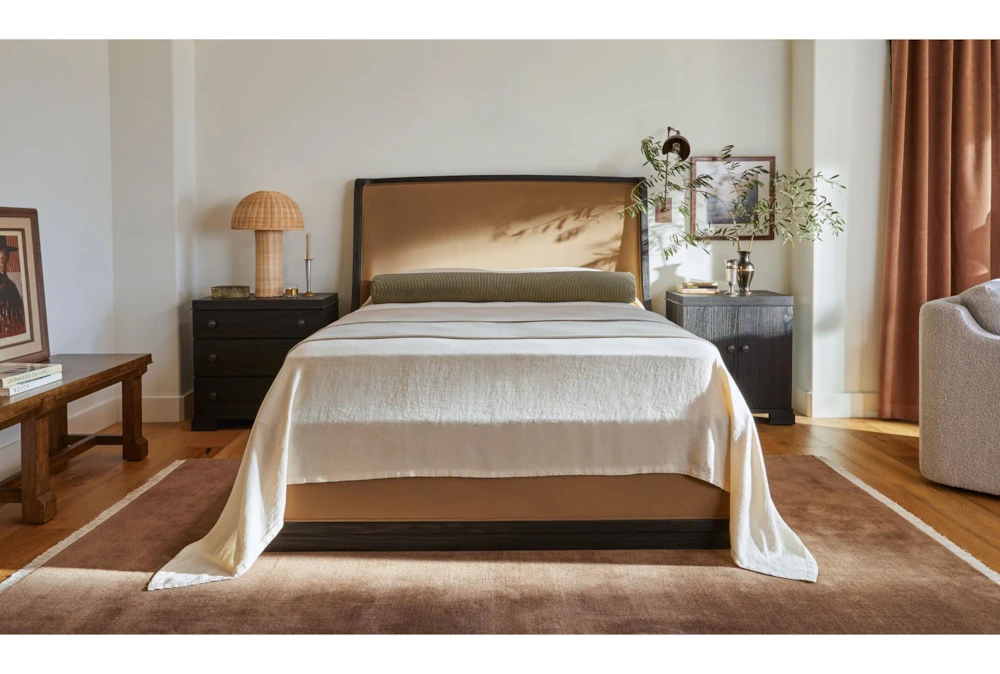 2026 home decor trends for color: moody earthtones