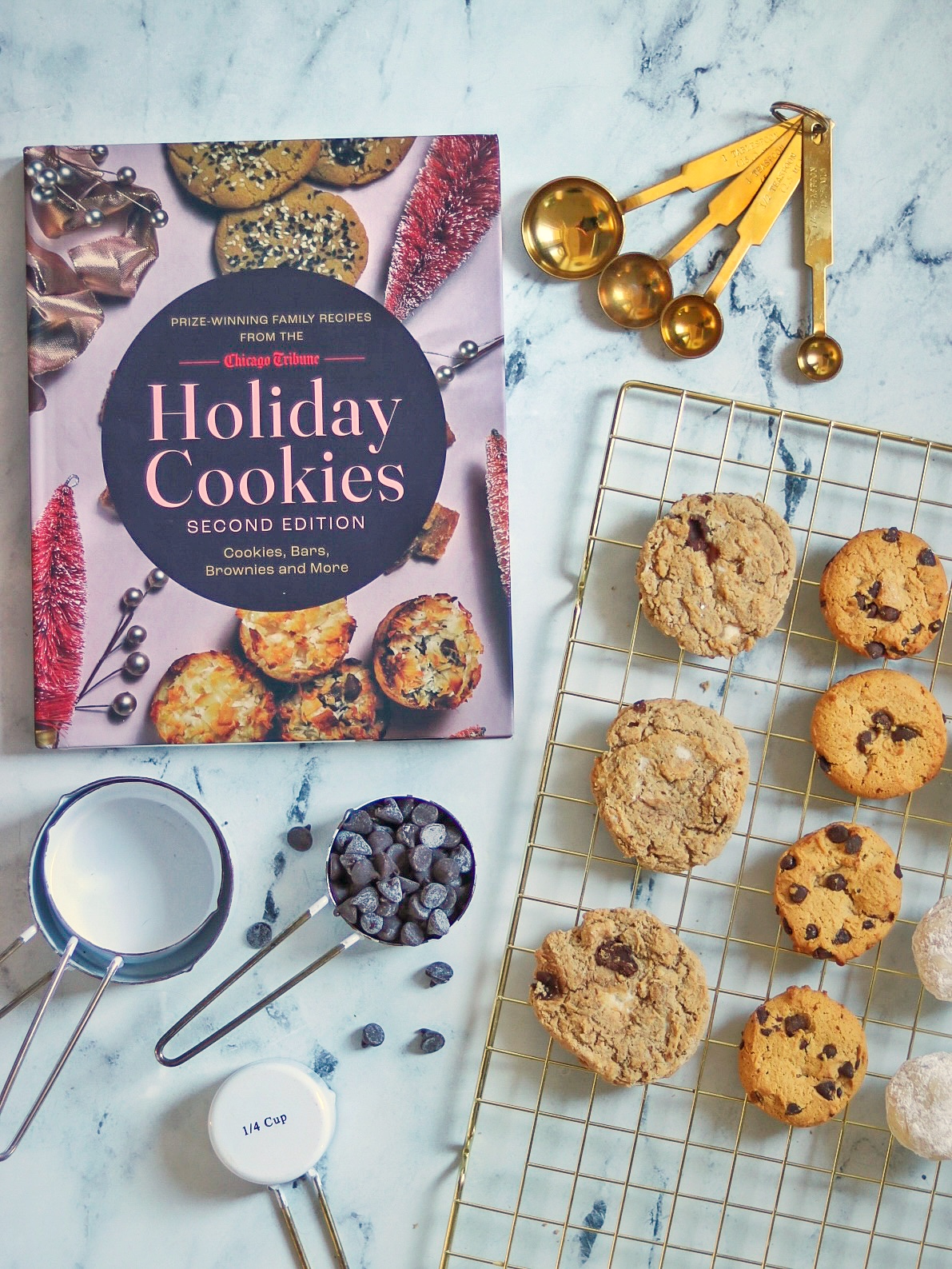 Holiday Cookies: Prize-Winning Family Recipes from the Chicago Tribune