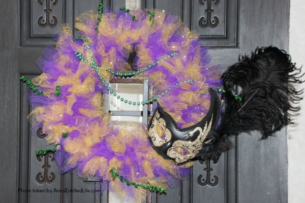 Mardi Gras party decor ideas