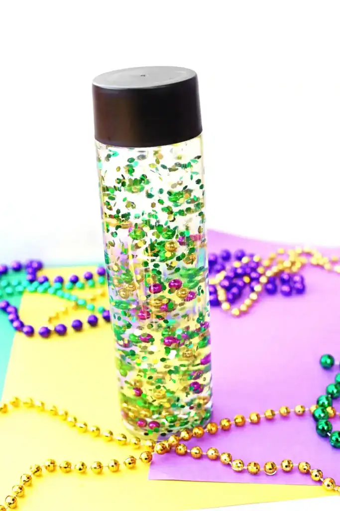 Mardi Gras party activities: Mardi Gras crafts for kids