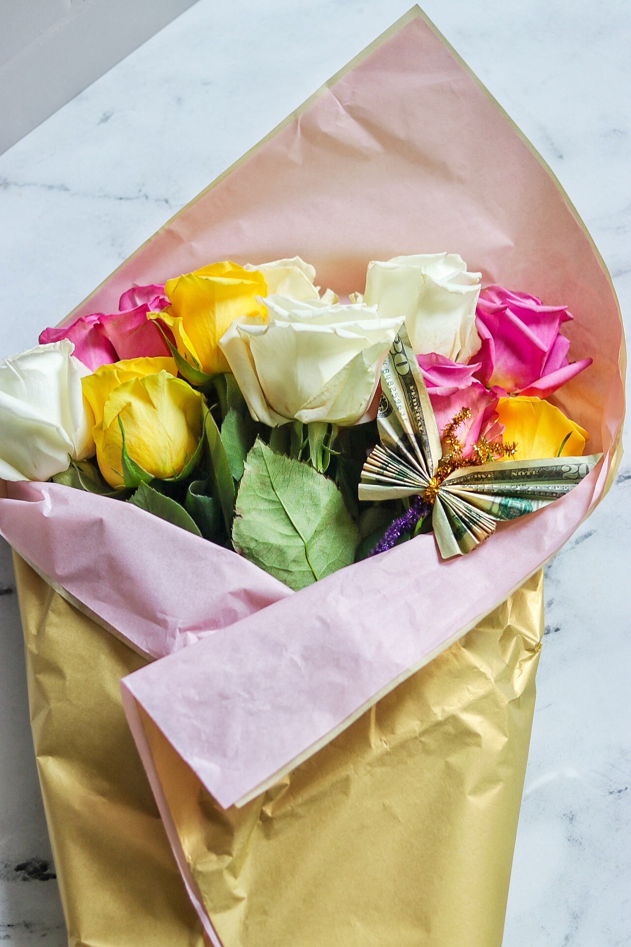 creative ways to give money for graduation