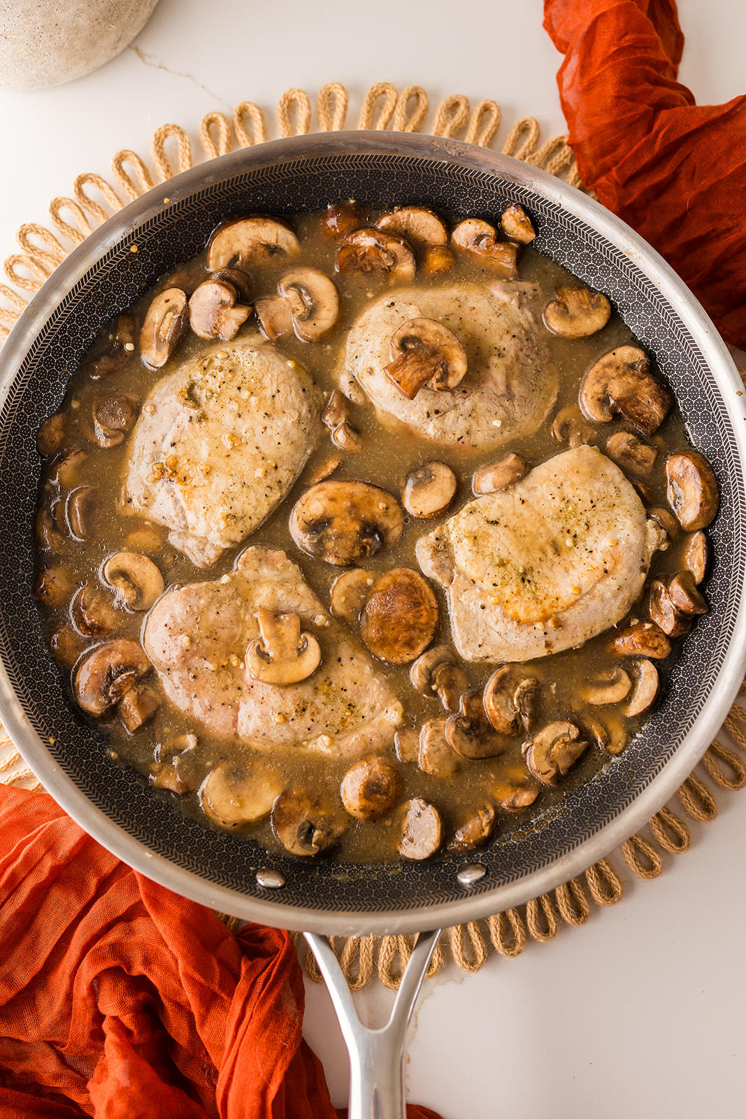 sauteed pork chops and mushrooms