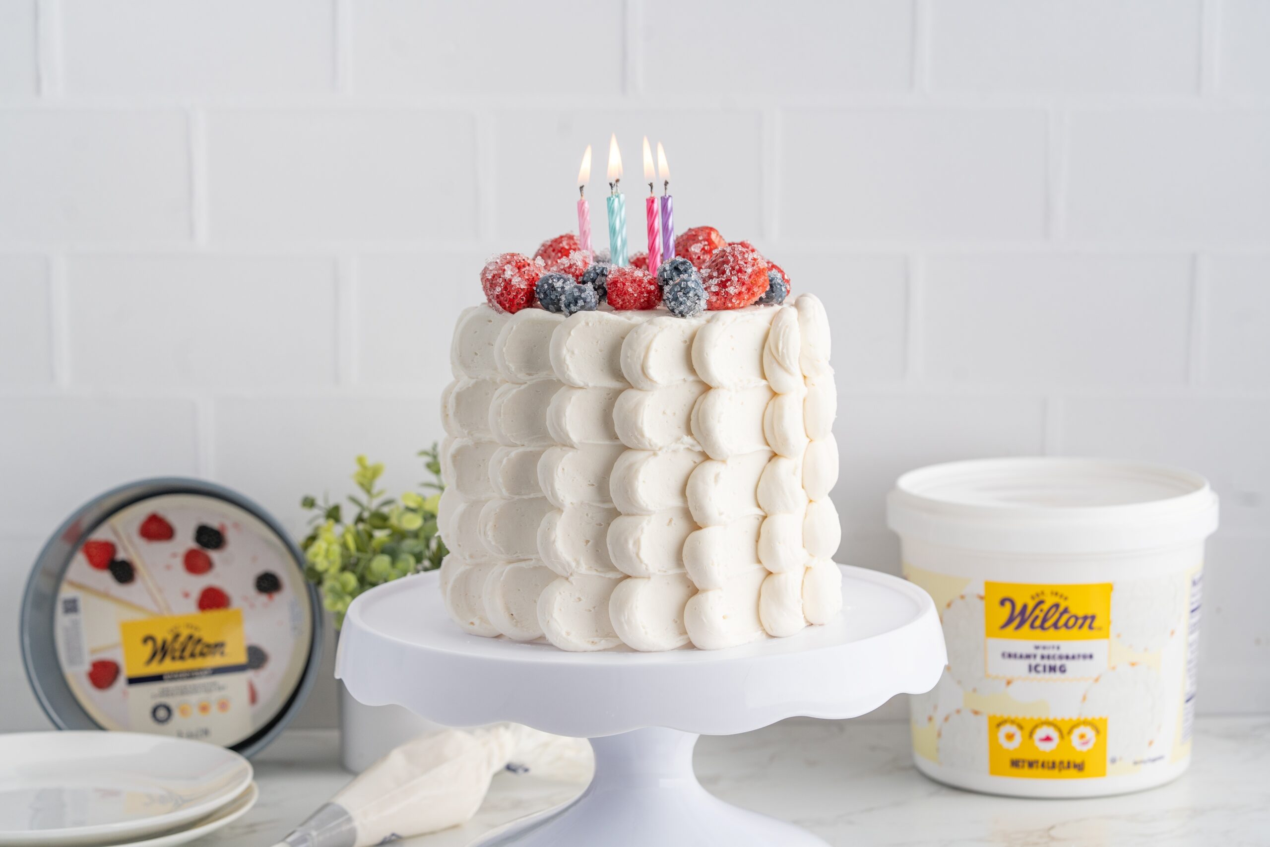 berry birthday cake: copycat Whole Foods Berry Chantilly Cake