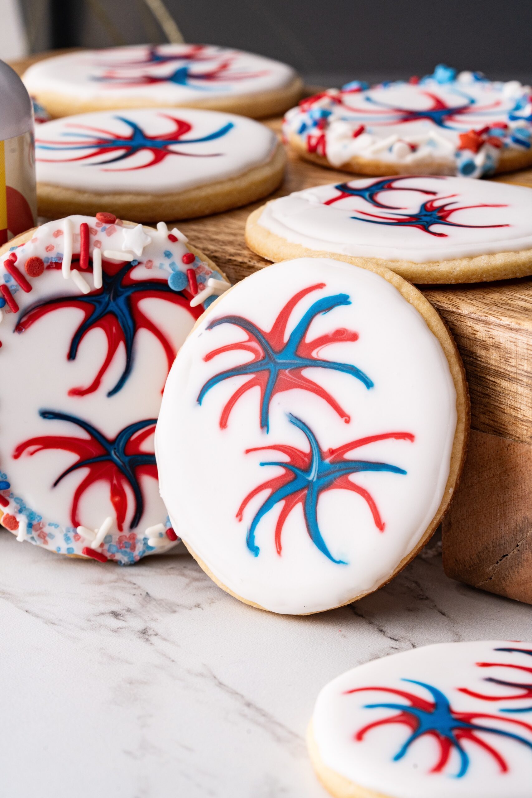 4th of July themed cookies: Patriotic Firework Cookies