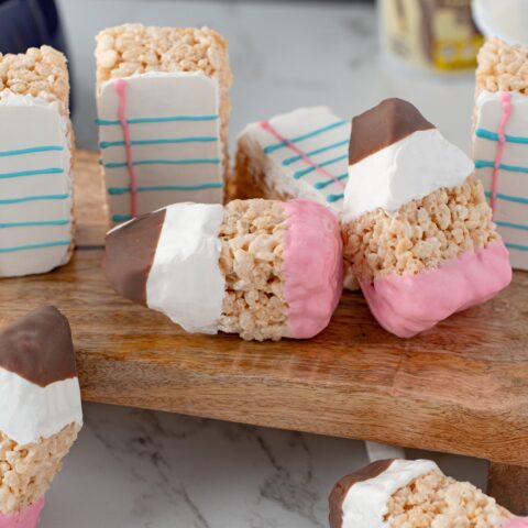 Cute Back-to-School Treats Idea: Paper and Pencil Cereal Treats