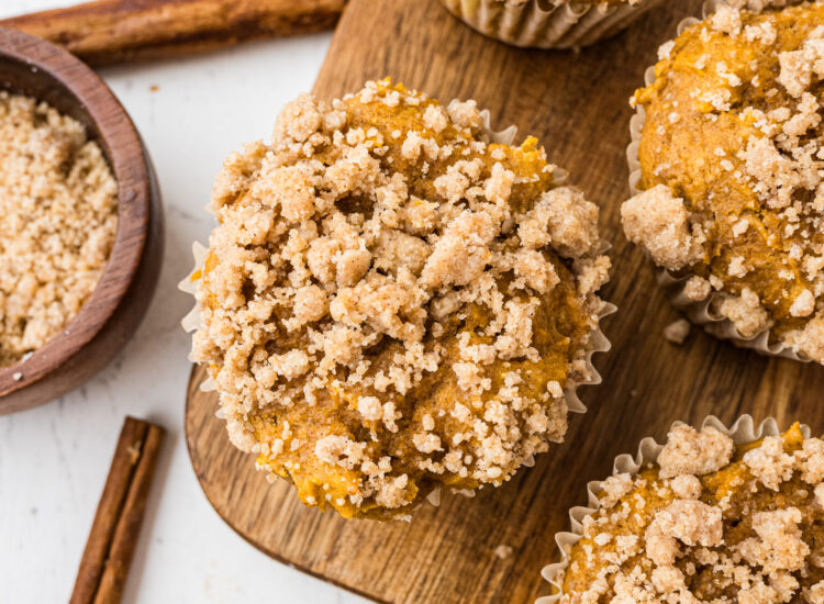 Pumpkin Cheesecake Muffins recipe (pumpkin spice cream cheese muffins with streusel topping)