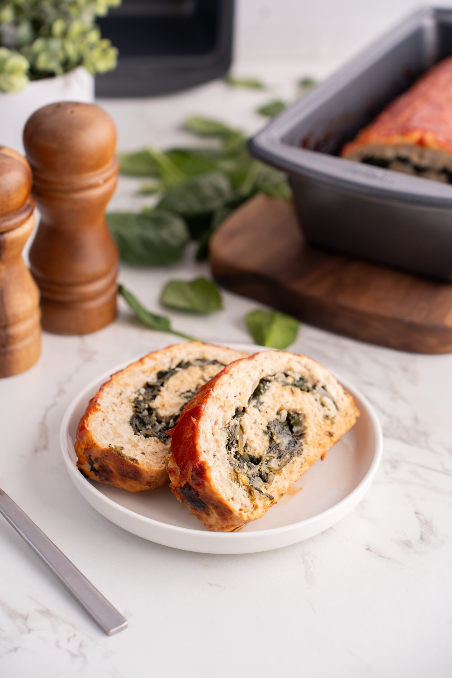 Recipes using ground chicken: spinach-stuffed meatloaf