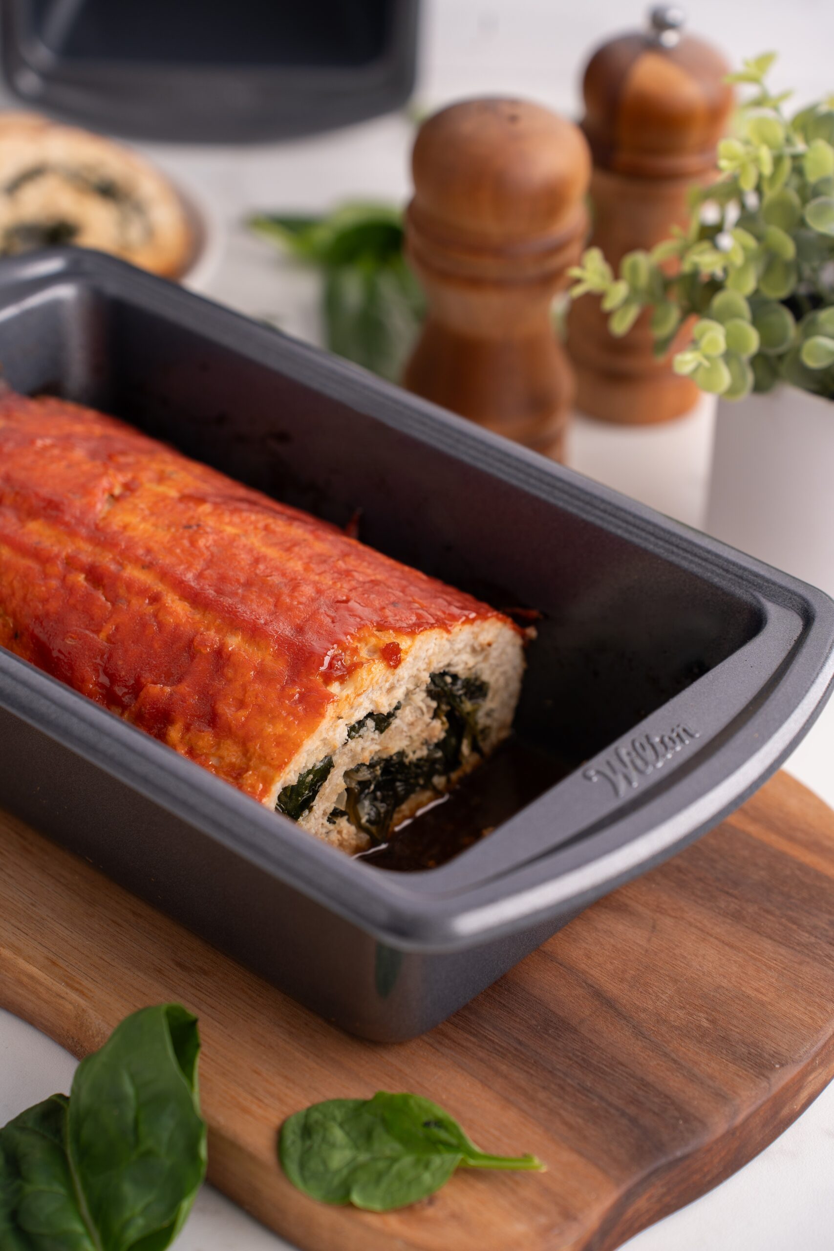 recipes for chicken meatloaf: Spinach-Stuffed Chicken Meatloaf recipe