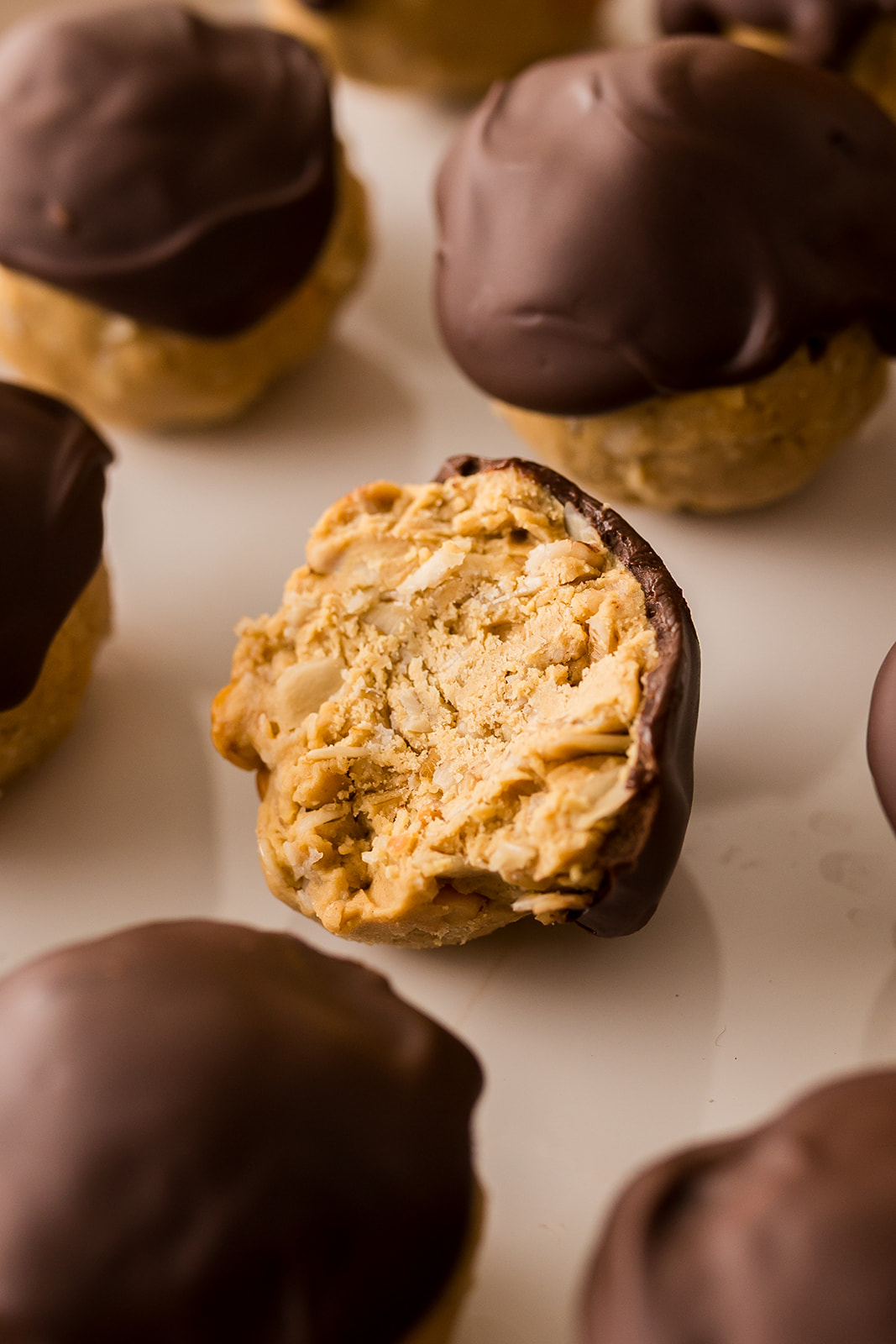 no bake peanut butter oatmeal protein balls