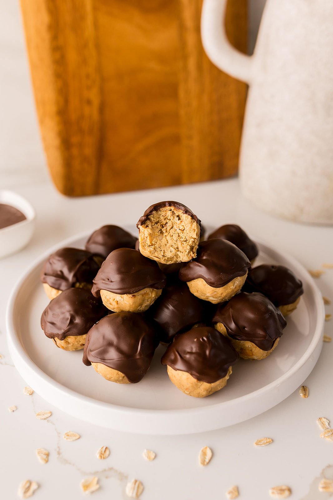chocolate peanut butter oats protein balls