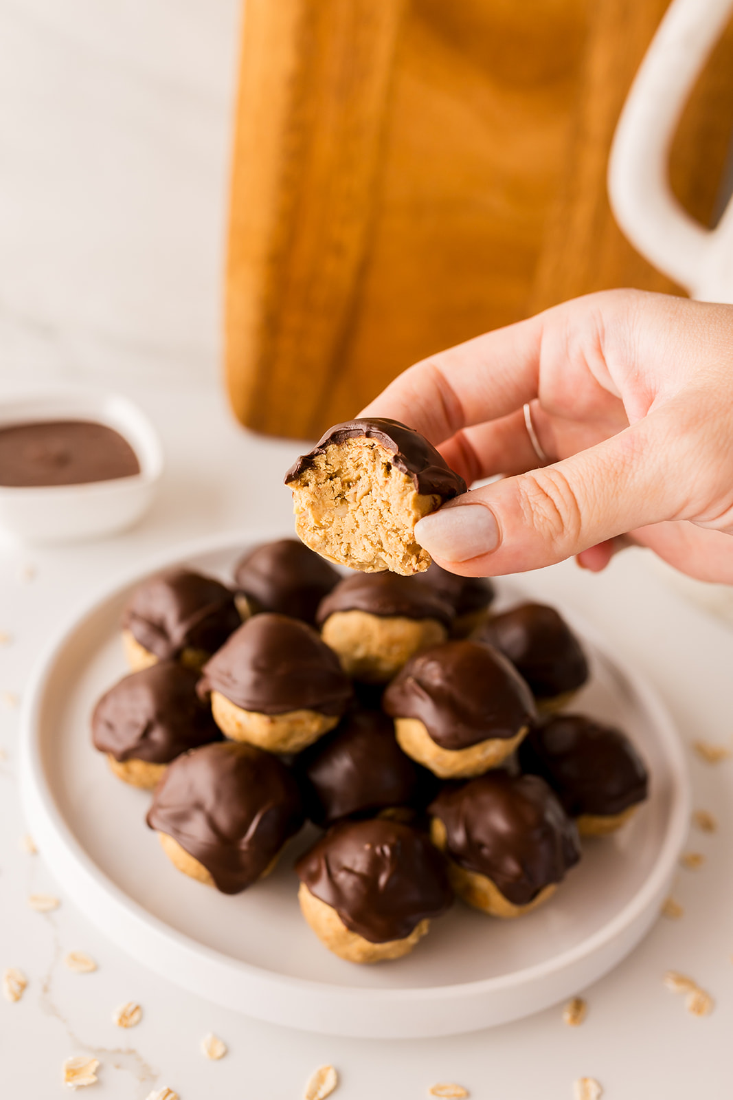 peanut butter oatmeal protein balls