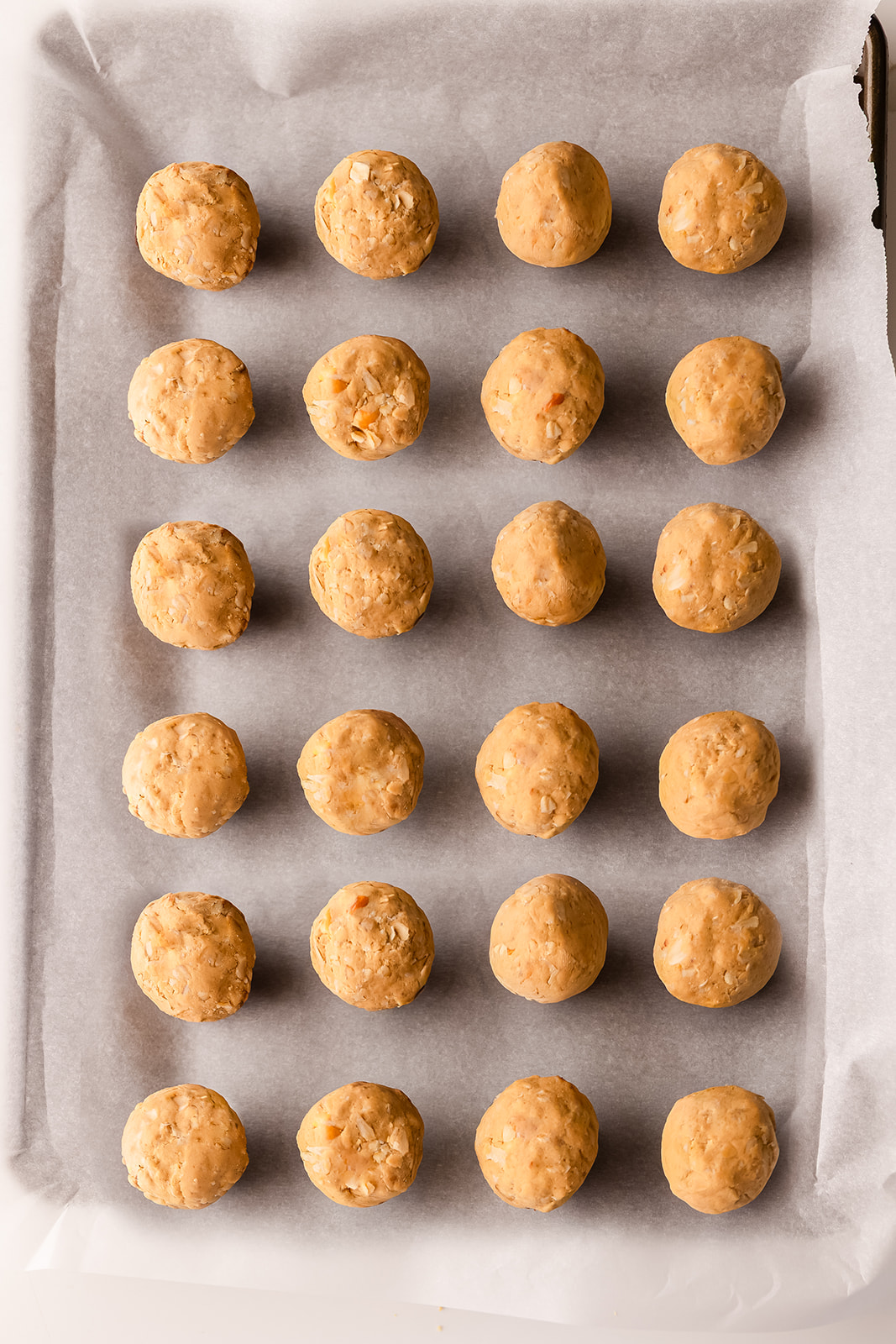 how to make chocolate peanut butter oat balls