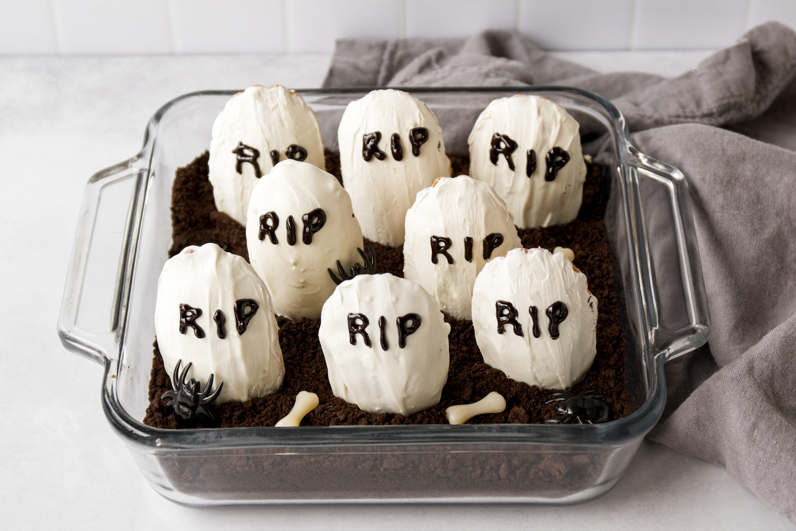 Madeleines Halloween (easy Halloween treats for a party)